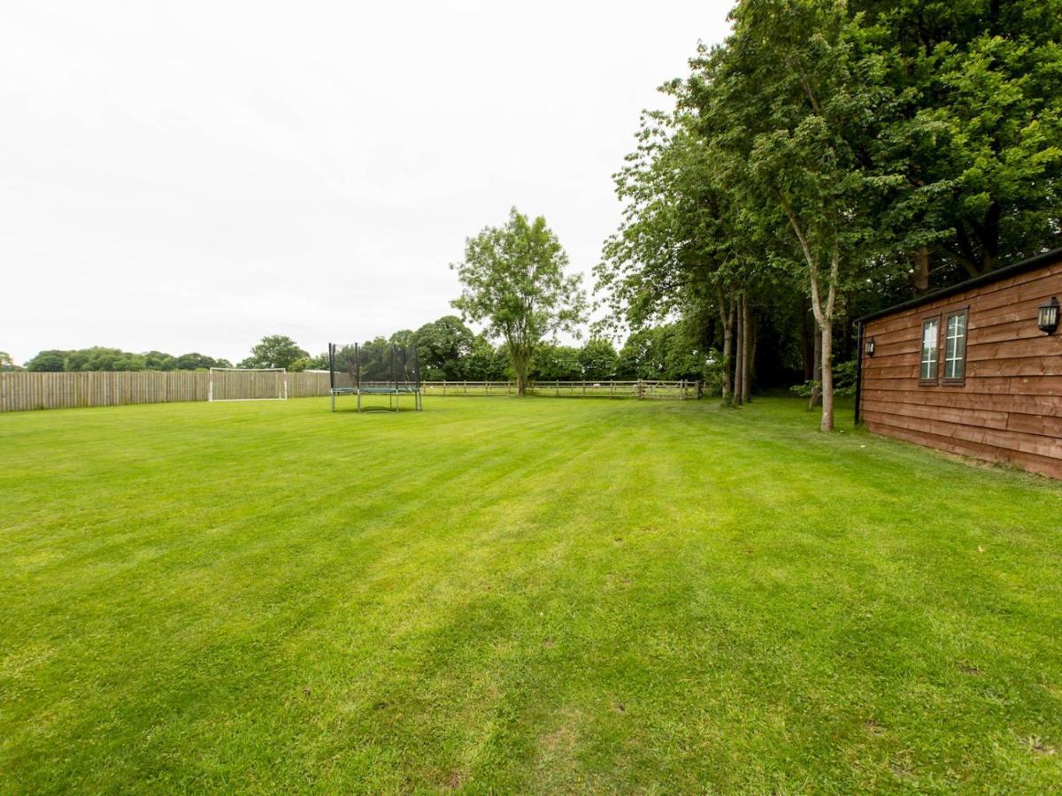 Pass The Keys Superb Space In The Idyllic Village Of Loppington Shrewsbury Eksteriør bilde